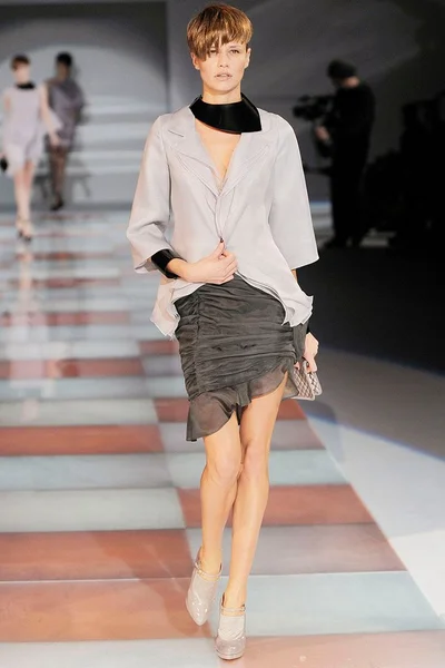 Look 49